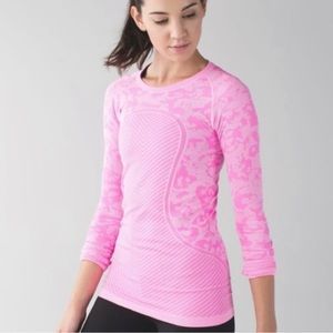 Lululemon Swiftly Long sleeve camo pink